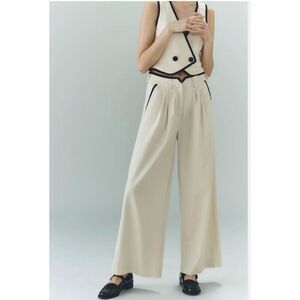 Anthropologie Sovere Express Ivory Wide Leg Pleated Pants Size XS